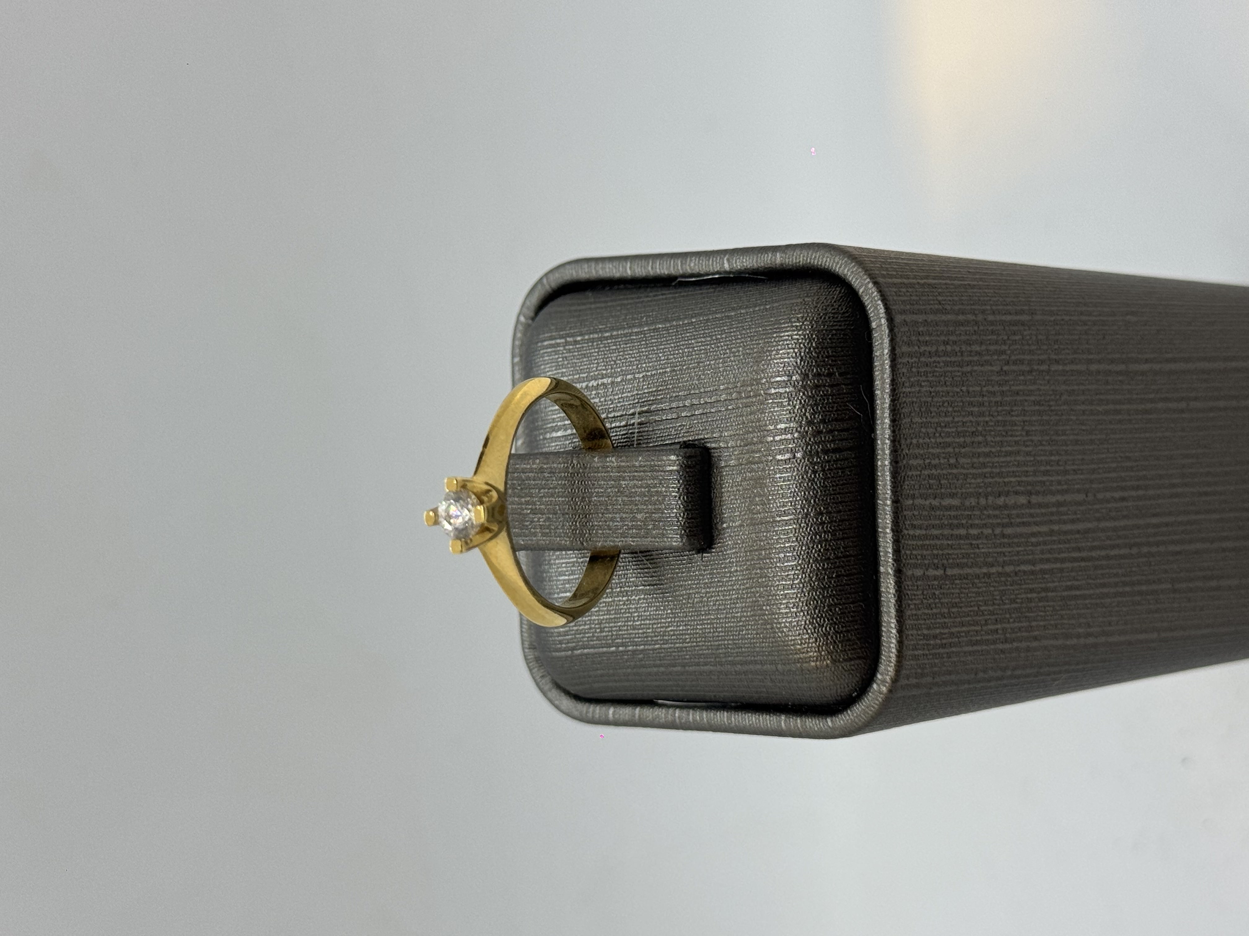 2.75 Gram 14 Ayar Tektaş Yüzük